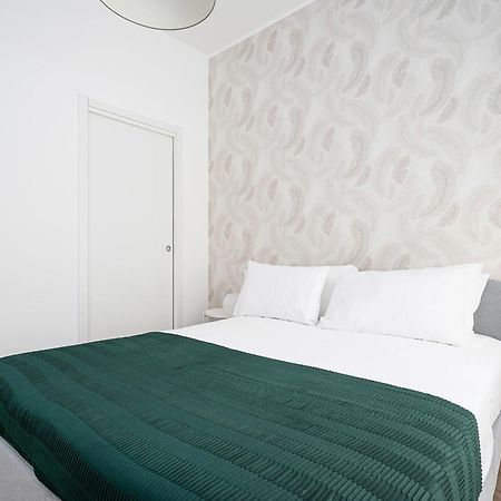 Classbnb-Elegant Apartment Near The City Center Milano Esterno foto